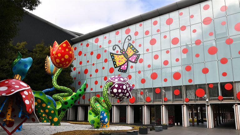 yayoi kusama